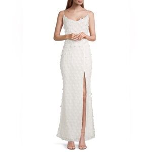 Elliatt Elsing White sheath 3D gown NEVER WORN NEW WITH TAGS MEDIUM